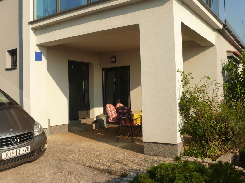 Apartment Branimir Omišalj Exteriér fotografie